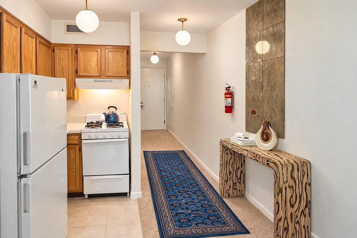 Building Photo - The Grove Apartments