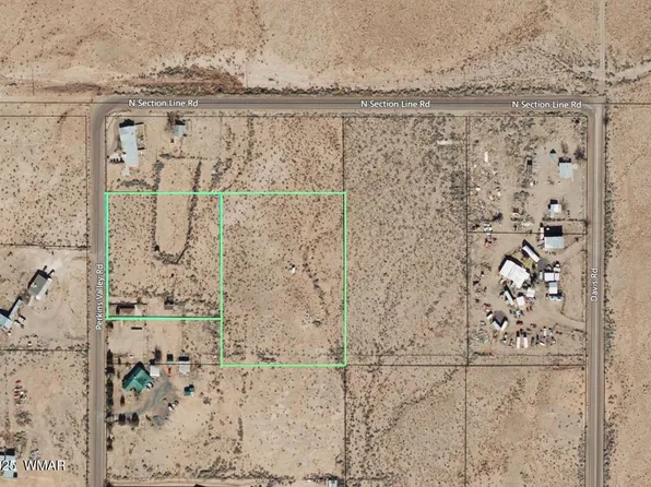 1901 Perkins Valley Rd, Holbrook, AZ 86025