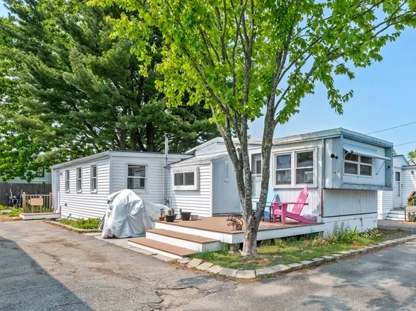 261 Newbury St #47B, Peabody, MA 01960