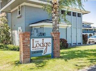 714 Cascade Ave, Hood River, OR 97031