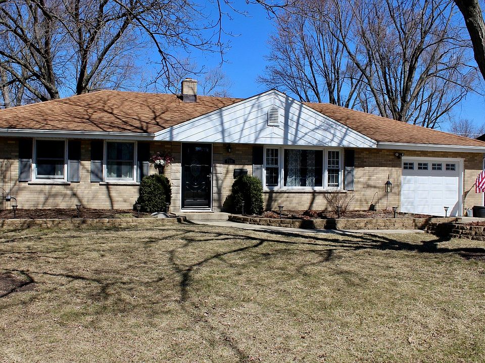 1st image of 710 Bishop Ct
