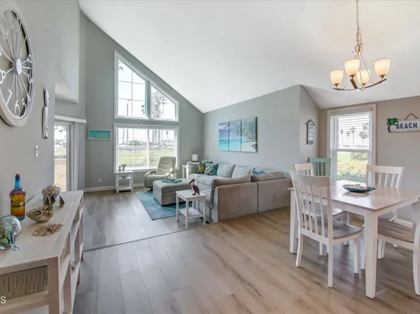 572 Island View Cir, Port Hueneme, CA 93041