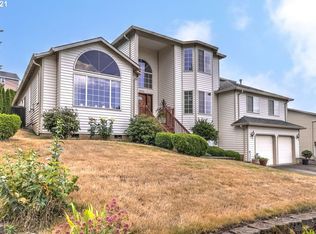 18520 SE Tibbetts Ct, Gresham, OR 97030