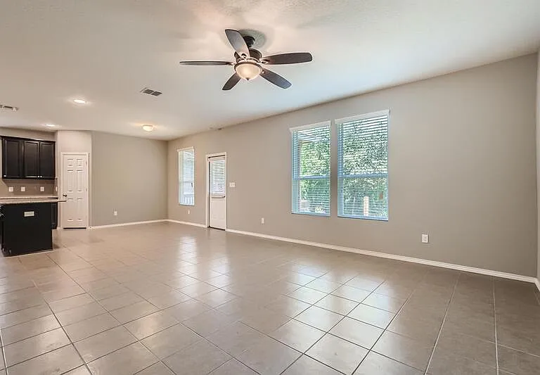 13927 Laurel Br — Photo 7