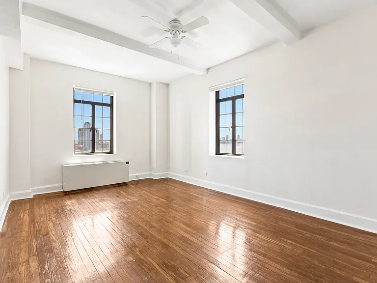 5 Tudor City Pl #1436 — Photo 2