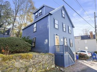 30 Elm St, Marblehead, MA 01945