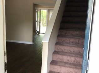 4795 Chariot Dr, Flowery Branch, GA 30542