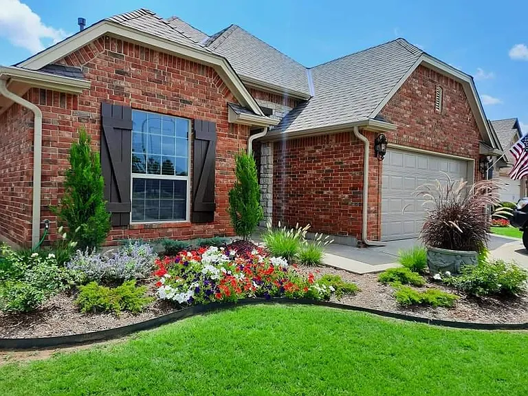 3606 Carnoustie Dr — Photo 1