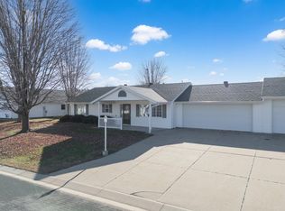 241 6th St SW, Pine Island, MN 55963