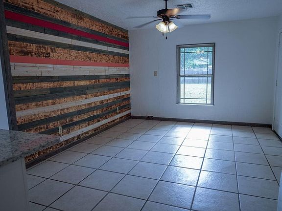 5th image of 410 NW 54th St