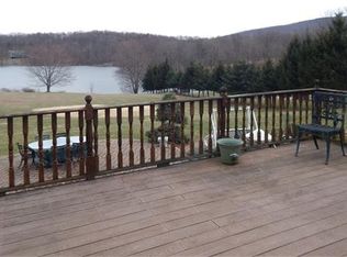 44 Lake Rd, Salisbury Mills, NY 12577