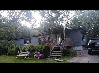 1035 Ceasar Rd, Picayune, MS 39466