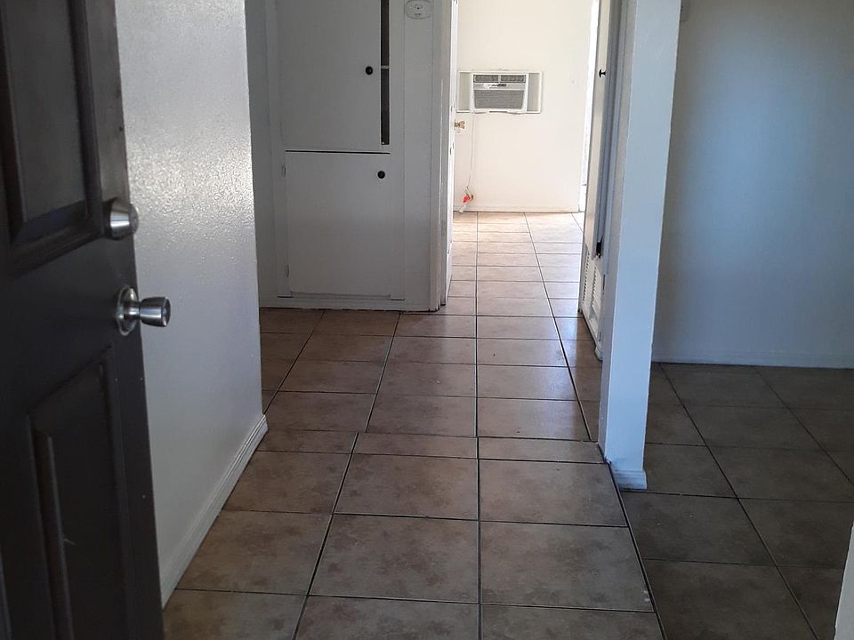 2nd image of 242 N Valley View Dr