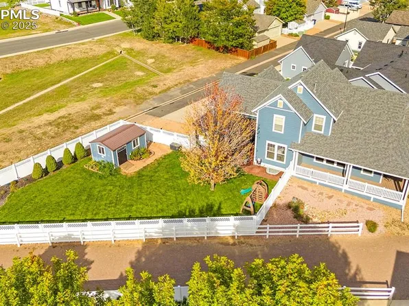 5122 Dvorak Cir, Frederick, CO 80504