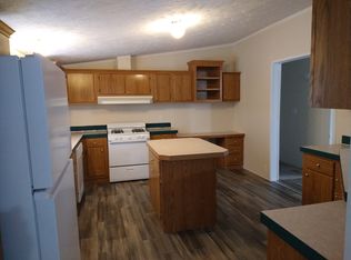 282 Van Buren Cir #282, Davison, MI 48423