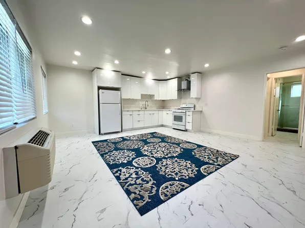 (undisclosed Address), Glendale, CA 91204