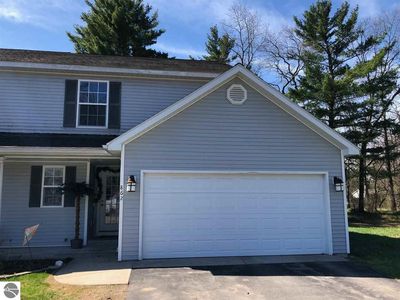 862 Floresta St, Traverse City, MI, 49686