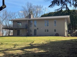 13 General Greene Rd, Shelburne, VT 05482