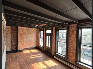 129 1/2 S Main St #1, Marysville, OH 43040