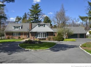 38 Fernwood Rd, West Hartford, CT 06119