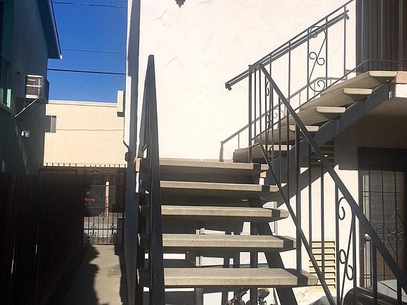 2nd image of 4473 41st St APT 8