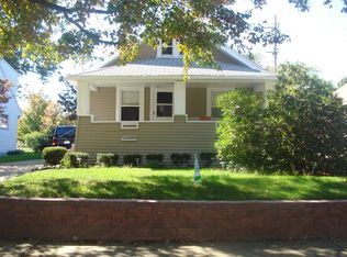 574 Parkview Ave, Akron, OH 44310