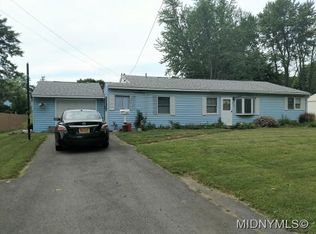 405 Woodburne Dr, Utica, NY 13502