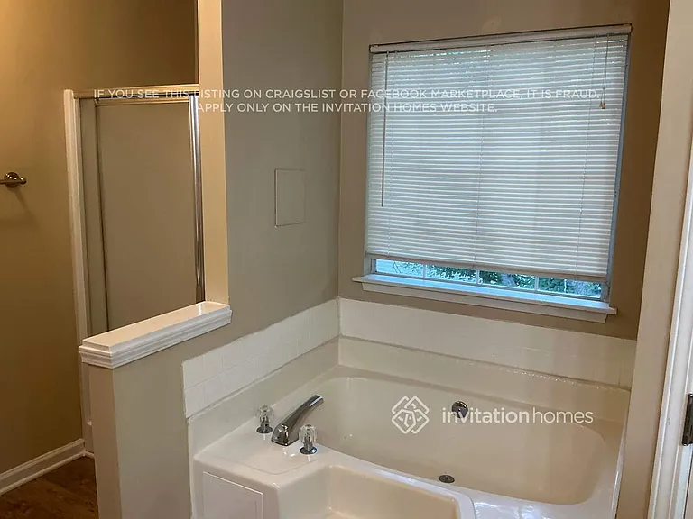 40 Harvard Dr — Photo 17