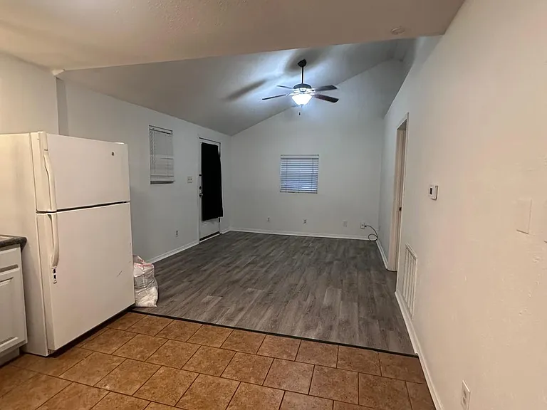 603R Ann St — Photo 5