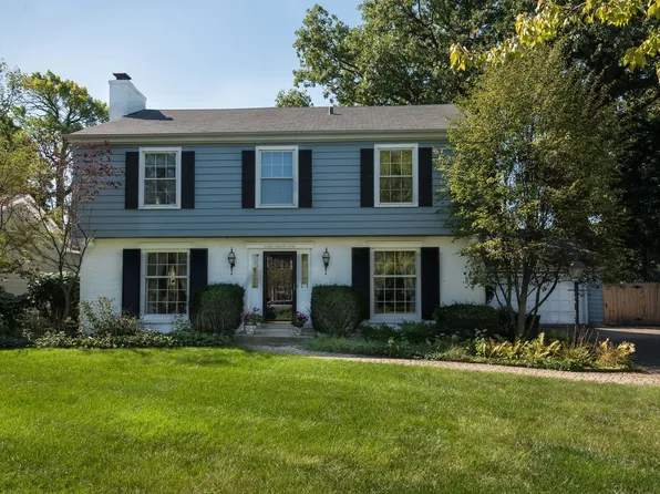829 Sheridan Rd, Wilmette, IL 60091