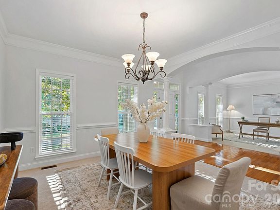 4th image of 155 Culpeze Rd