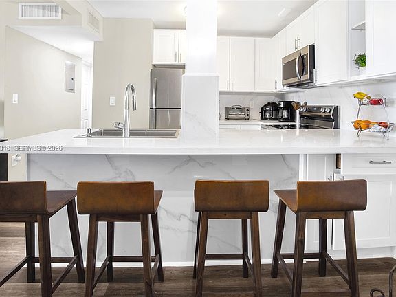 3rd image of 9682 Fontainebleau Blvd APT 503