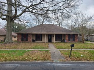 5239 Stonewall Dr, Baton Rouge, LA 70817