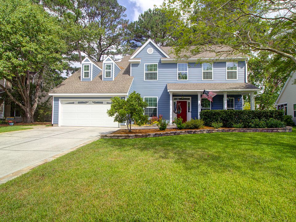 1st image of 325 Jardinere Walk