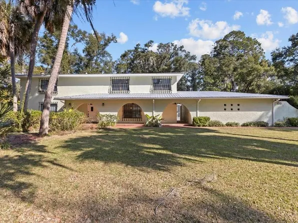 155 S Court St, Bronson, FL 32621