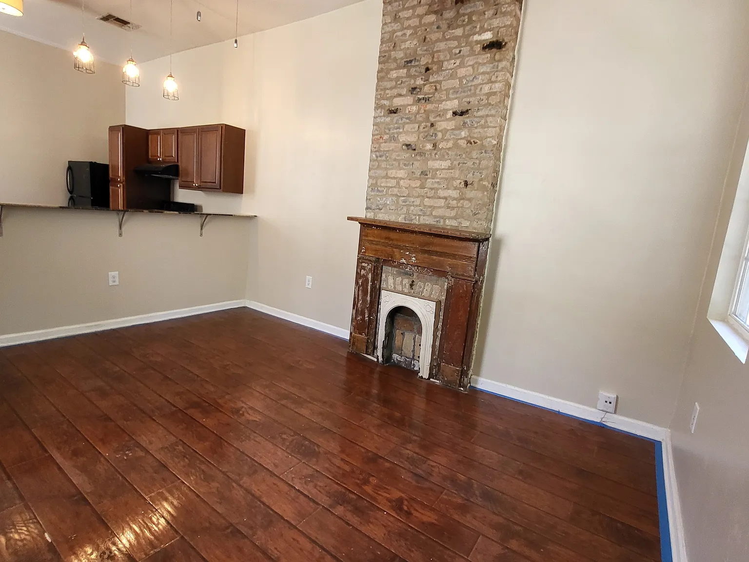 2 bed, 700 sqft, $1,450 — Photo 4