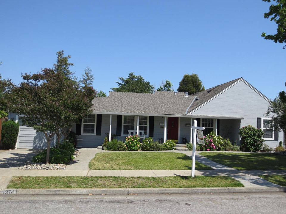 1st image of 1374 Flora Ave