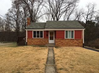 163 E Wedgewood Dr, Pittsburgh, PA 15229