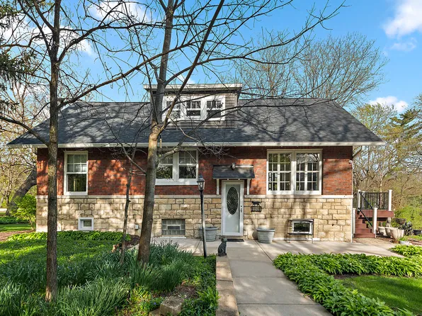 8609 W 121st St, Palos Park, IL 60464