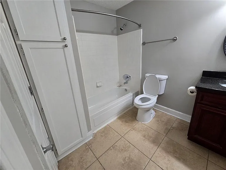 2205 Santa Fe Pkwy — Photo 7