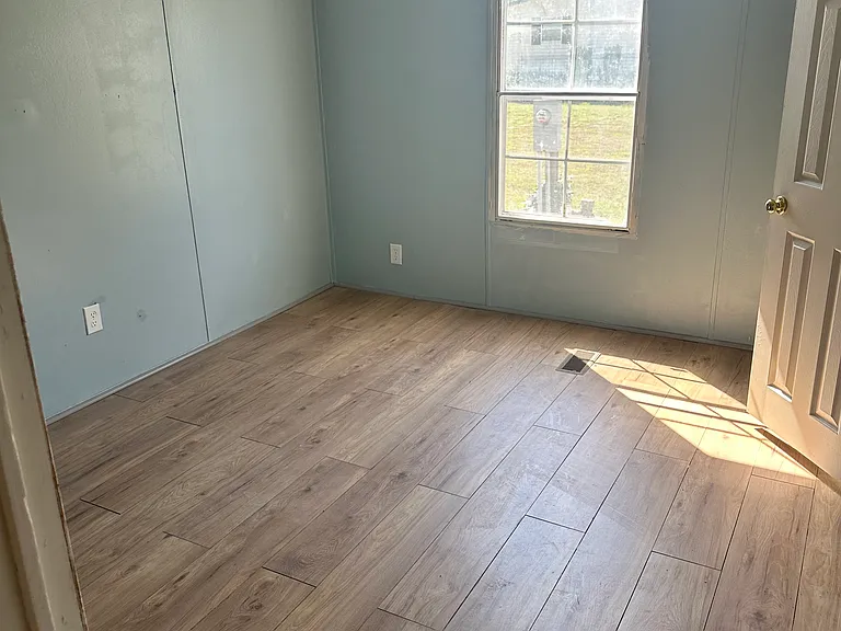 87 Falling Leaf Ln — Photo 6