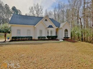 630 Ridgemont Dr, Fayetteville, GA 30215