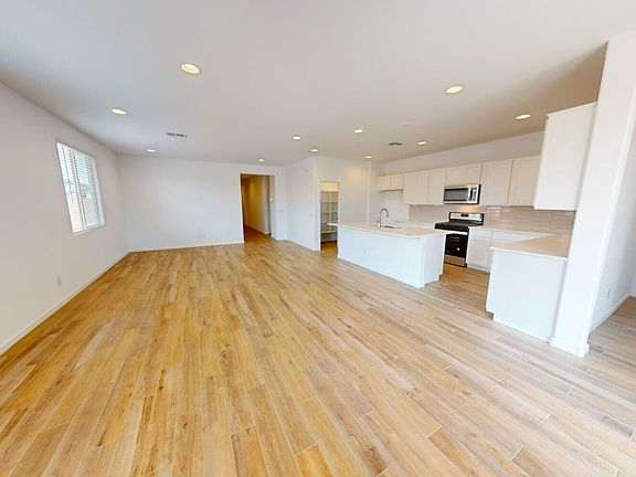 Great Room in Clover Floor Plan at Highland Sage