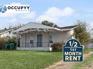 815 N Travis St, Sherman, TX 75090