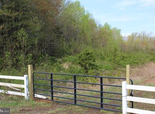 Rose Marie Dr, Rhoadesville, VA 22542