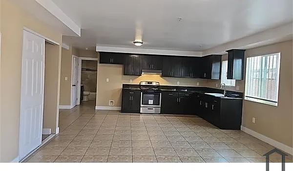 5 bed, 1765 sqft, $3,700 — Photo 1