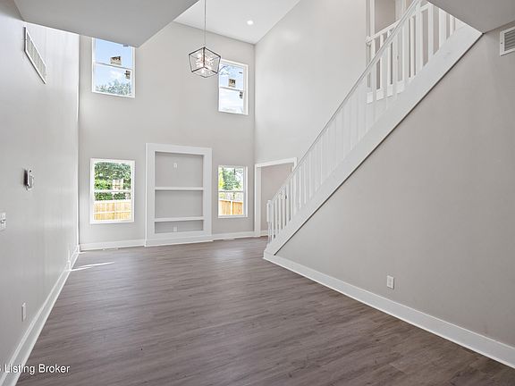 4th image of 6905 James Madison Way