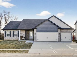 617 Middletown Ct, O'Fallon, IL 62269