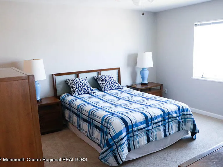 5 Vine Ct — Photo 14