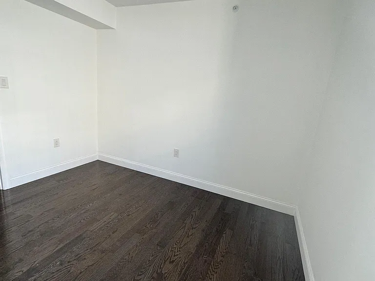 163 Brown St #3 — Photo 8